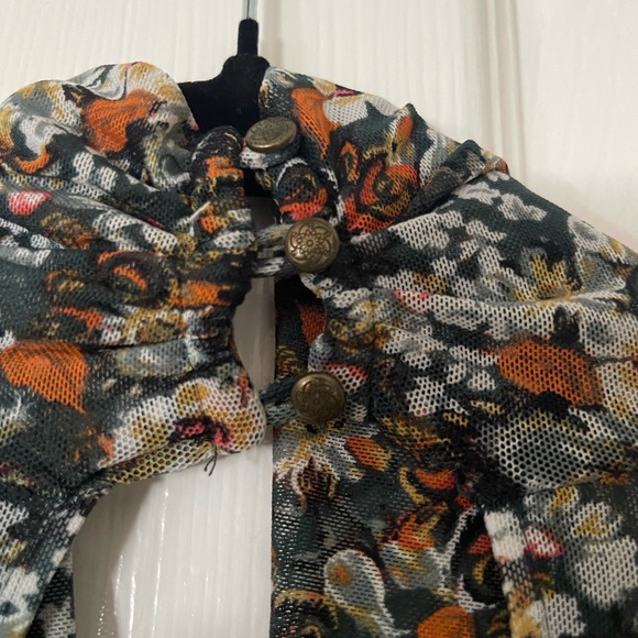 Free People All Dolled Up Floral Green Sheer High Neck Long Sleeve Mesh size L - Picture 8 of 10